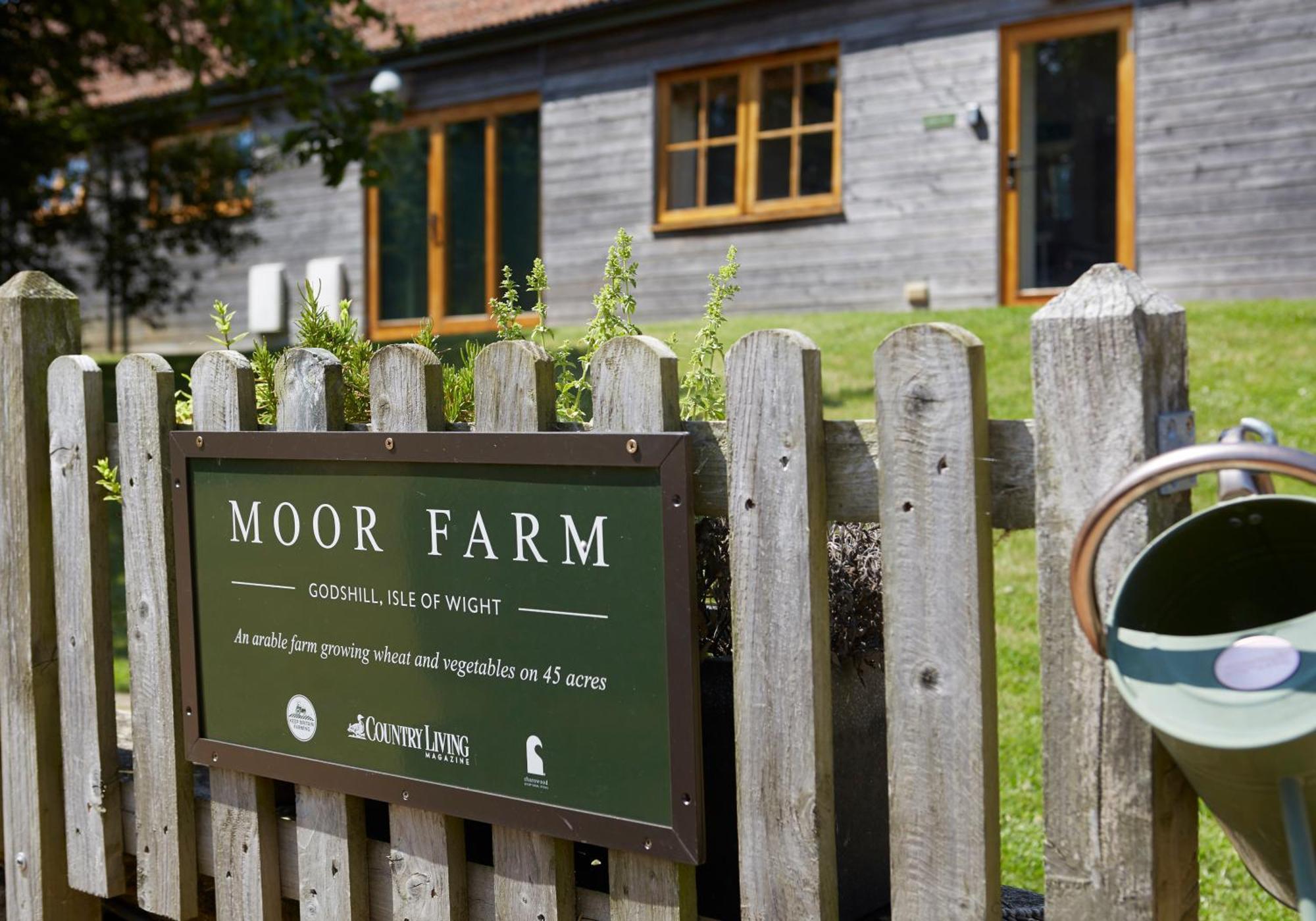 The Old Barn At Moor Farm Villa Godshill  Exterior photo